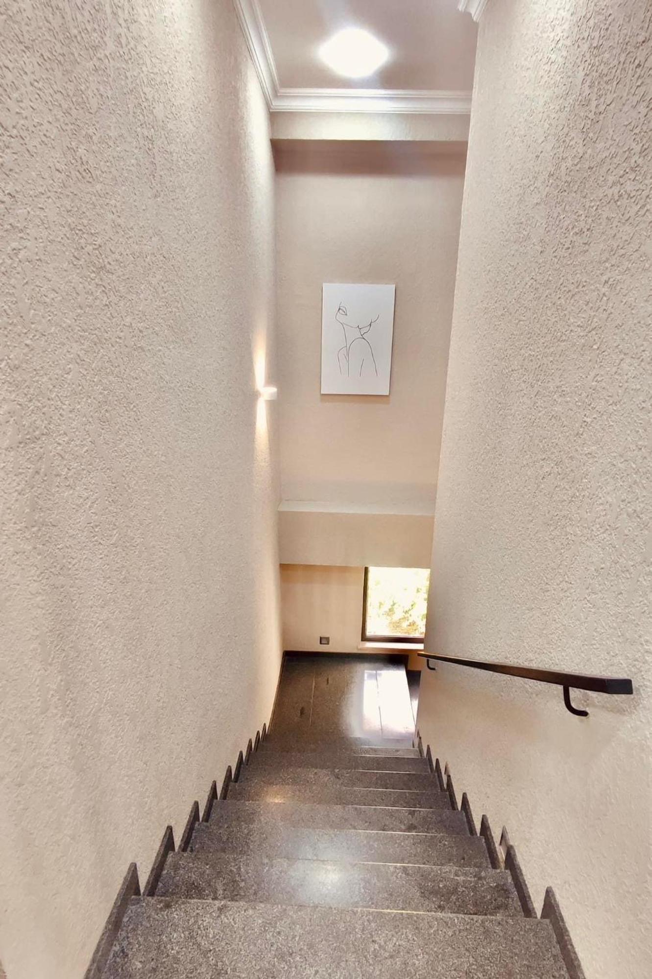 Guest House Nima Kutaisi Exterior photo